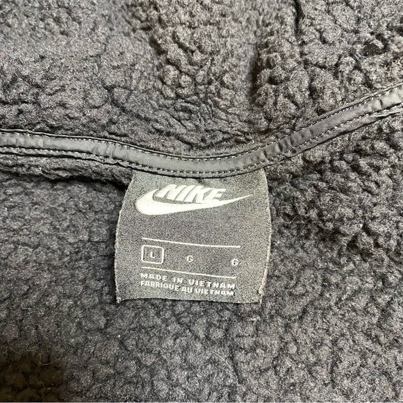 Nike Sportswear Hooded Sherpa Jacket - Black - Girl's Size Large - Picture 6 of 9